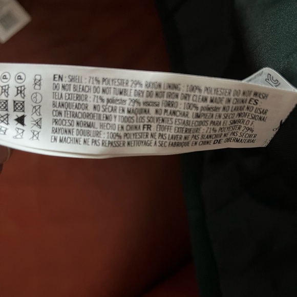 NWT green jacket from Forever 21 double breasted with pockets and inside button - Picture 5 of 6